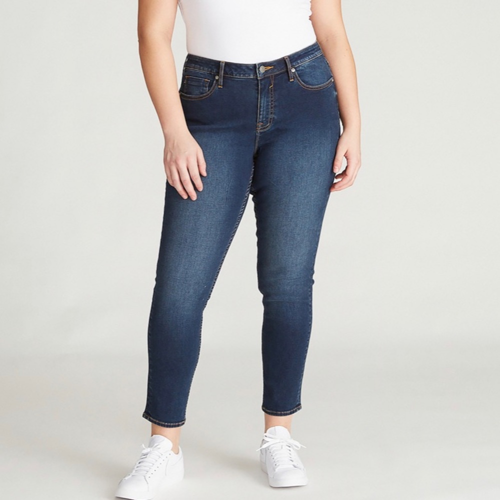 Women’s Jeans